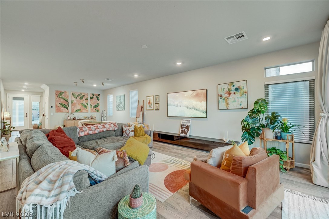 6764 Vista Roma Avenue Las Vegas NV 89139