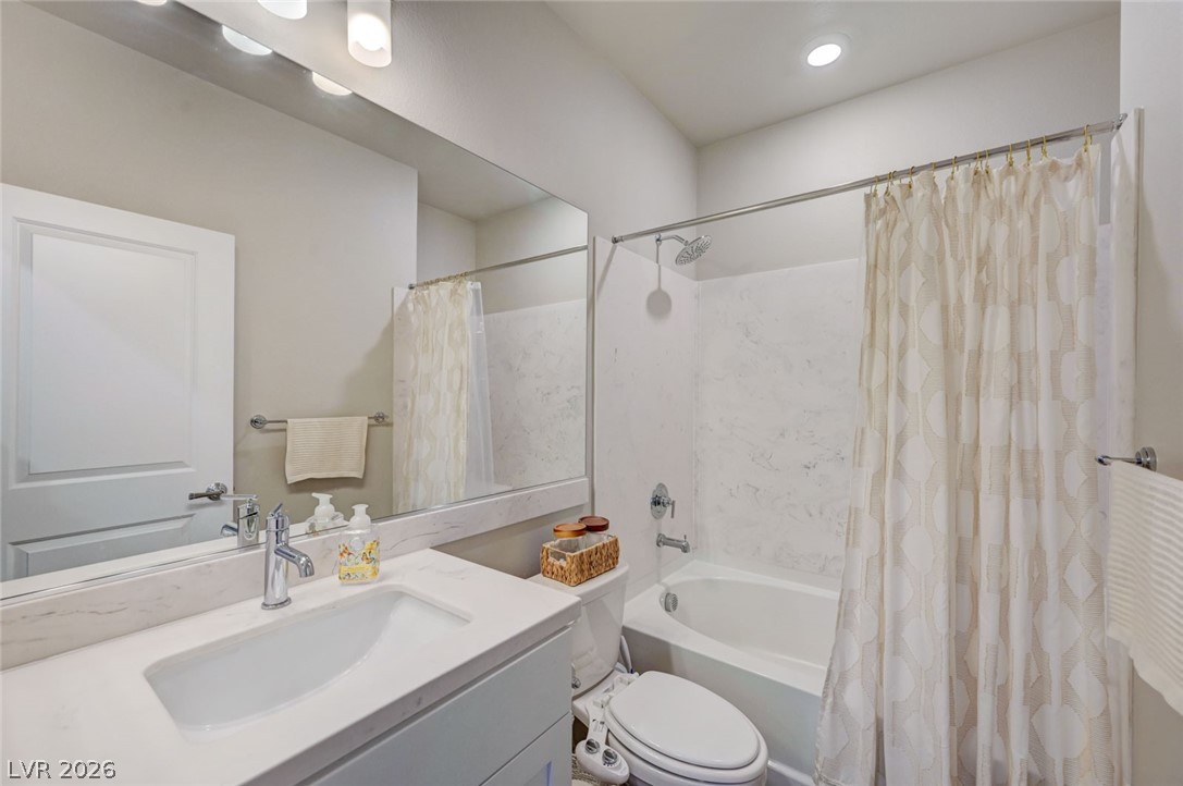 6764 Vista Roma Avenue Las Vegas NV 89139
