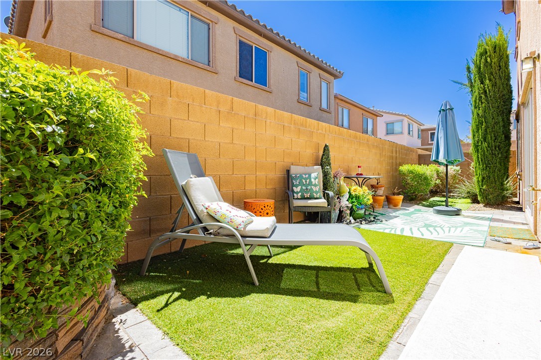 8943 Lanta Island Avenue Las Vegas NV 89148