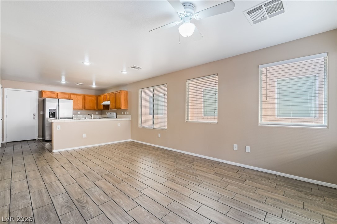 7429 Granada Willows Street Las Vegas NV 89139