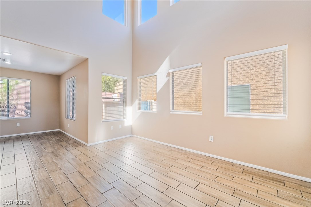 7429 Granada Willows Street Las Vegas NV 89139
