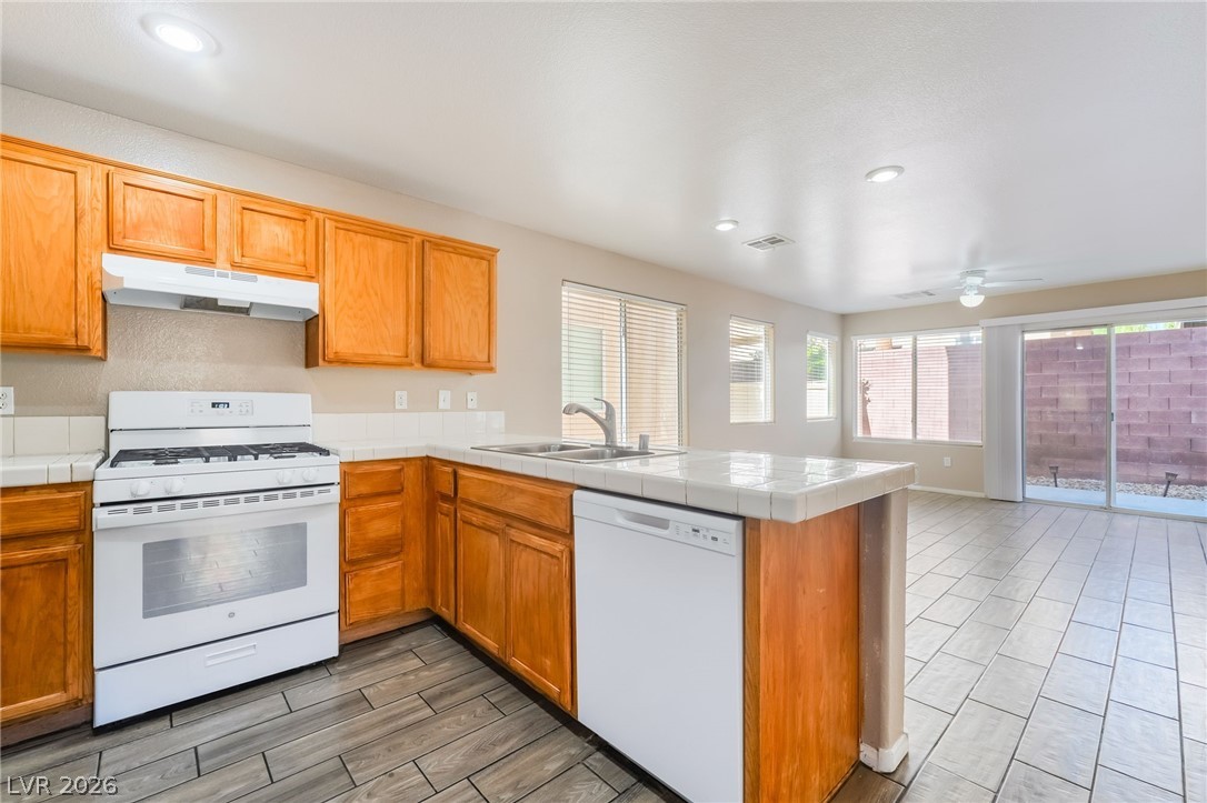 7429 Granada Willows Street Las Vegas NV 89139