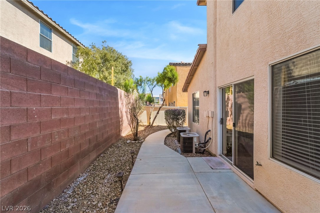7429 Granada Willows Street Las Vegas NV 89139