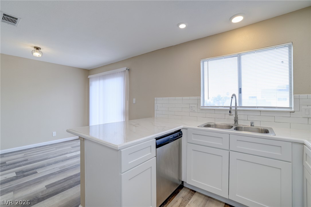 933 Palmhurst Drive Las Vegas NV 89145