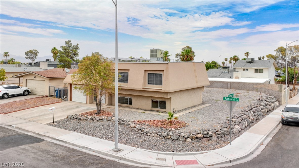 933 Palmhurst Drive Las Vegas NV 89145