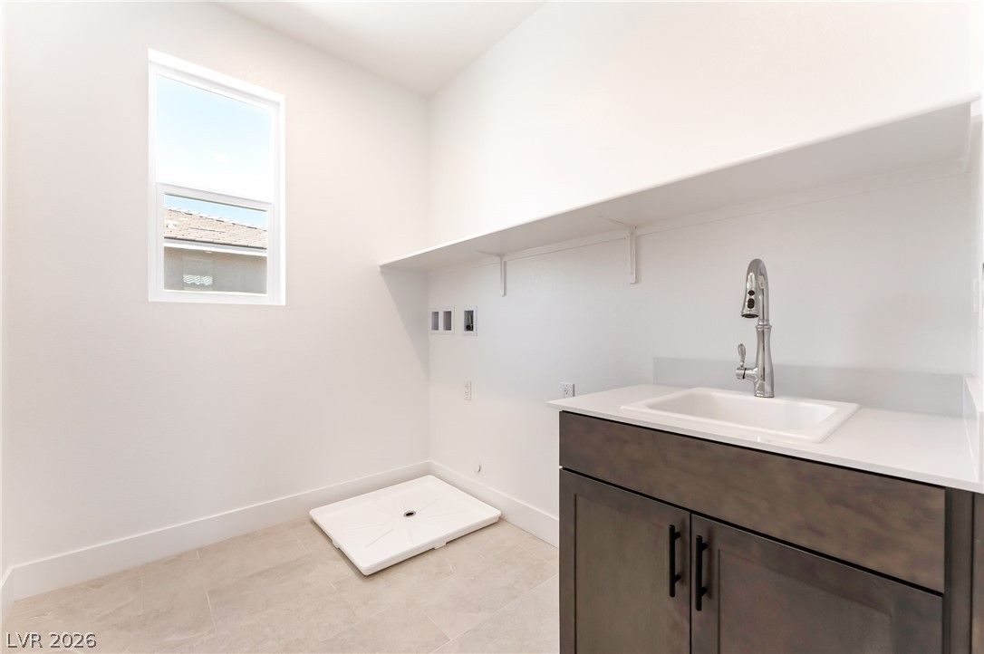 5917 Kings Bluff Avenue Las Vegas NV 89131