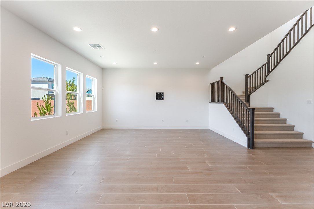 5917 Kings Bluff Avenue Las Vegas NV 89131