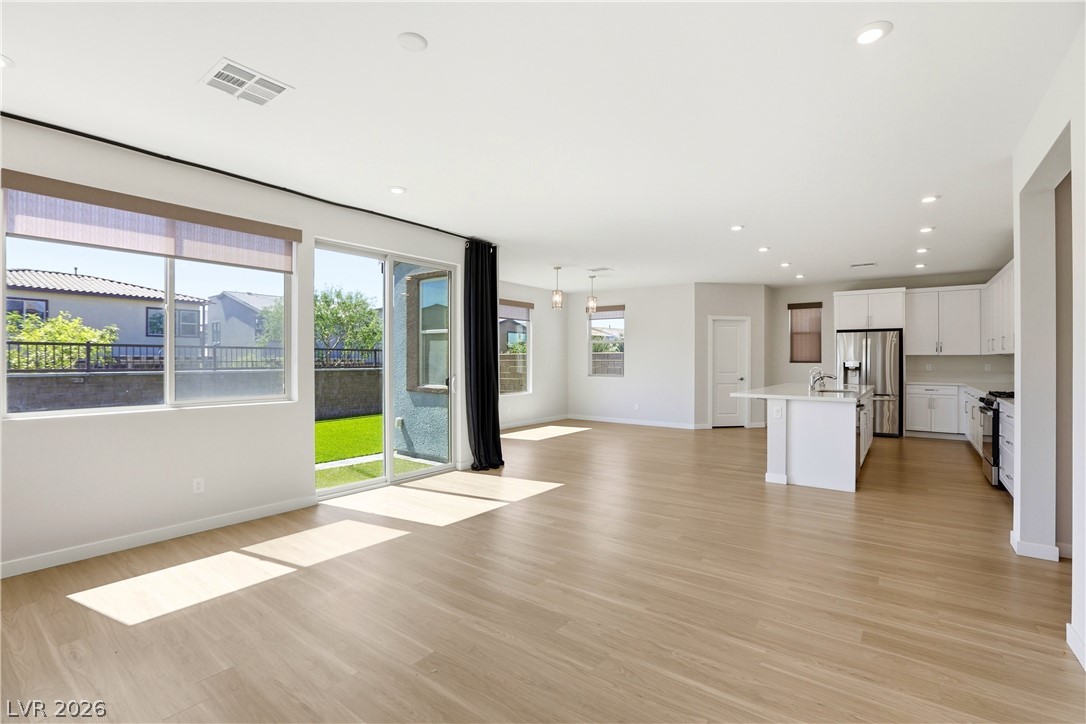 6938 Fordham Creek Street North Las Vegas NV 89084