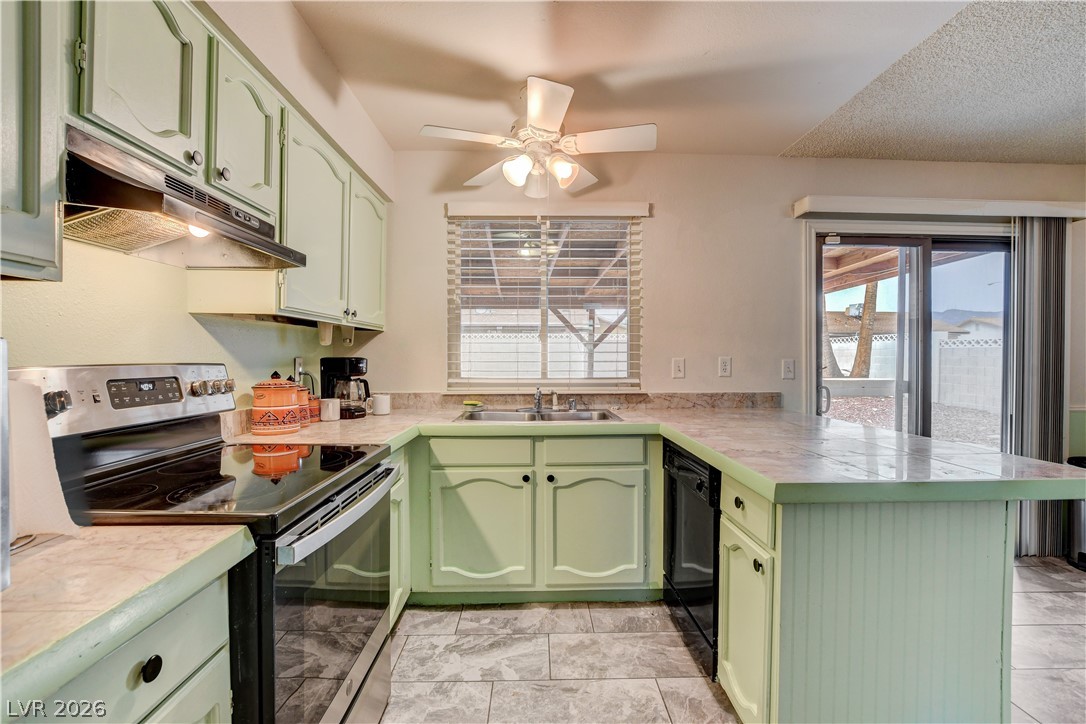 406 Ash Street Henderson NV 89015