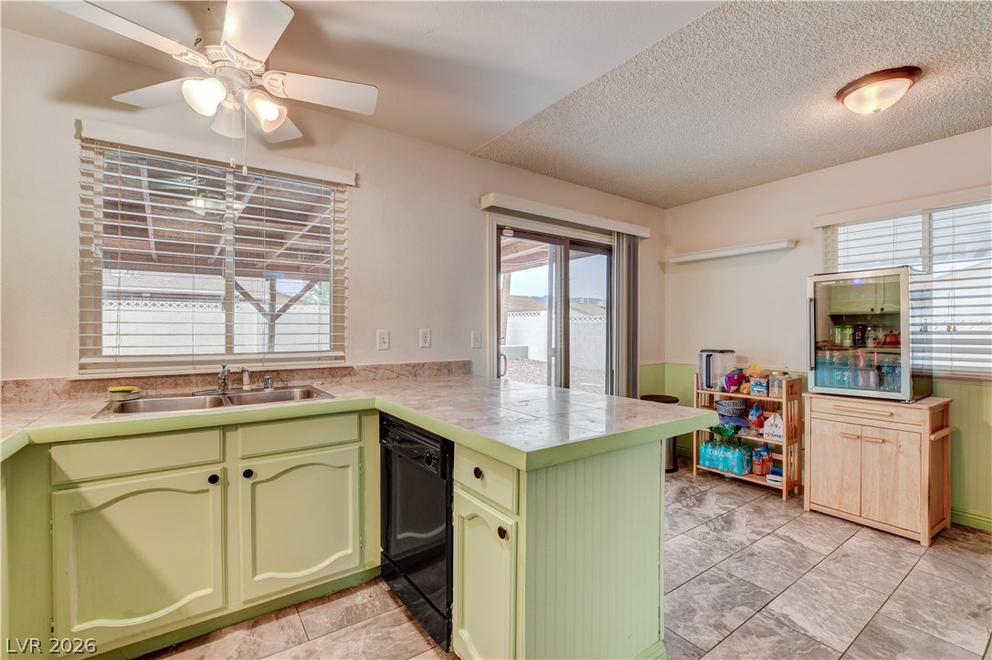 406 Ash Street Henderson NV 89015