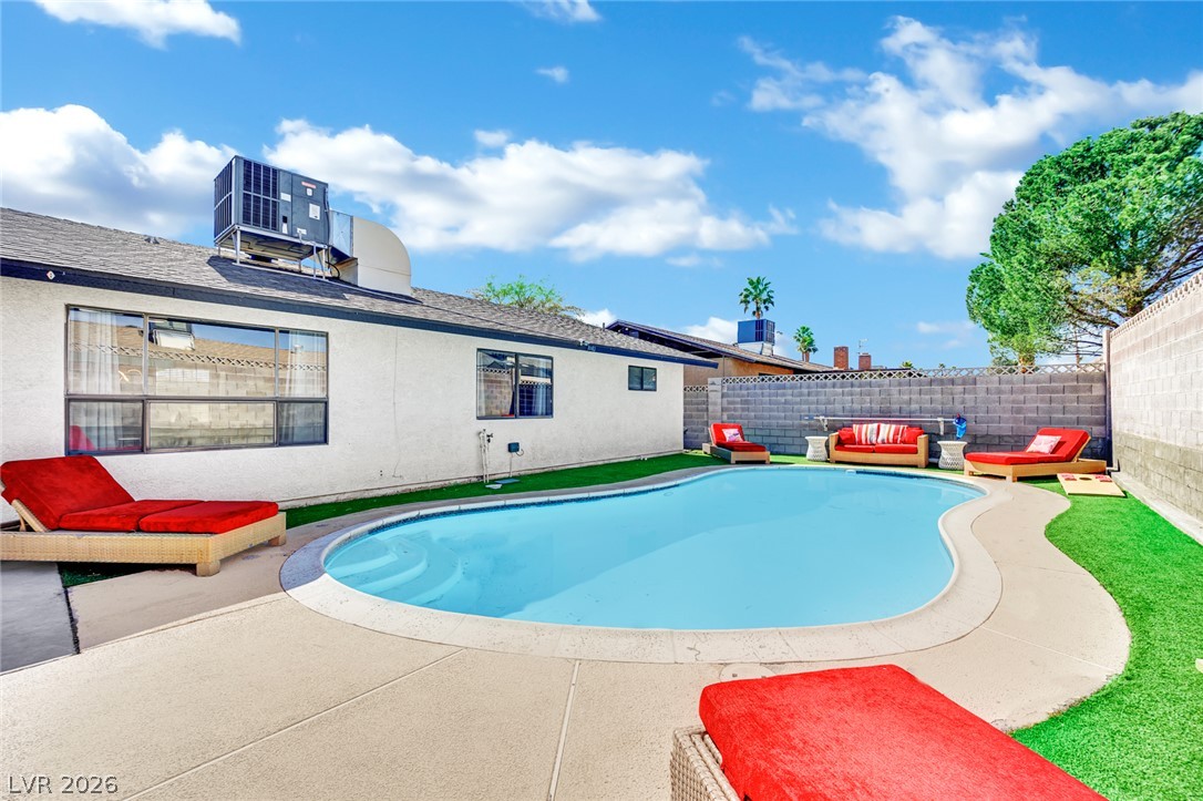 6328 Explorer Drive Las Vegas NV 89103