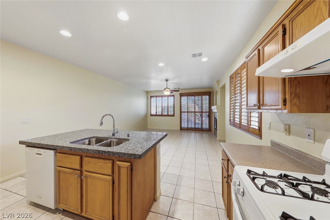 3246 Crown Cove Court Las Vegas NV 89117