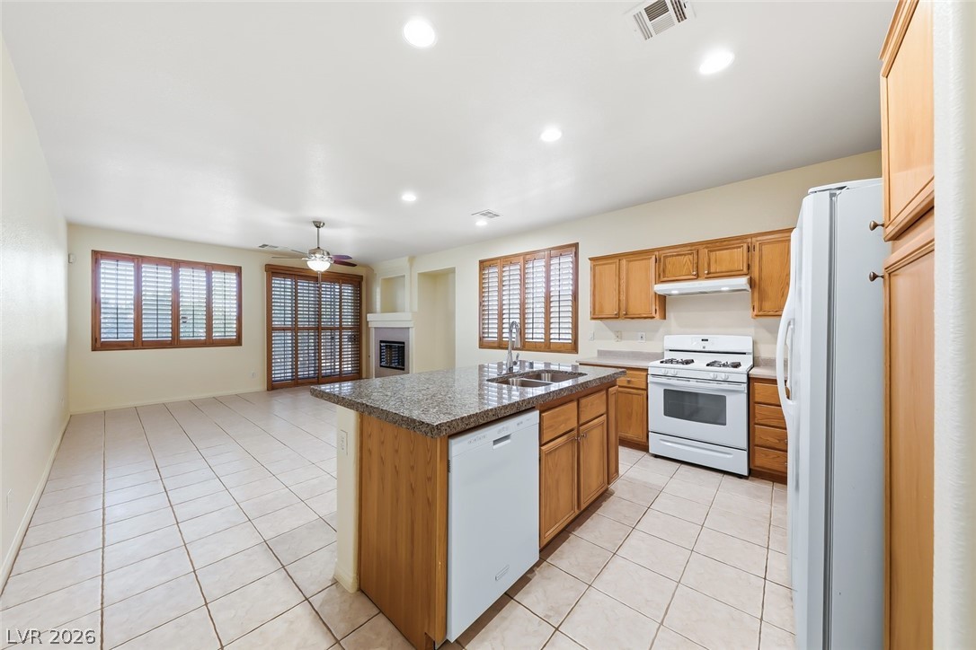 3246 Crown Cove Court Las Vegas NV 89117