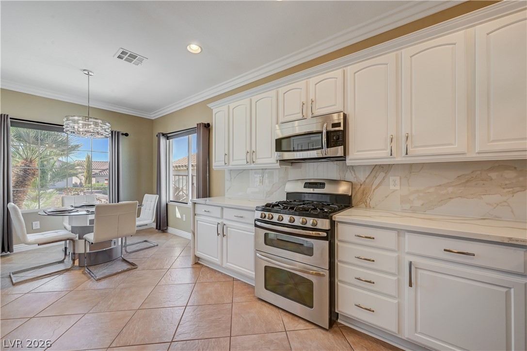 2094 Sawtooth Mountain Drive Henderson NV 89044
