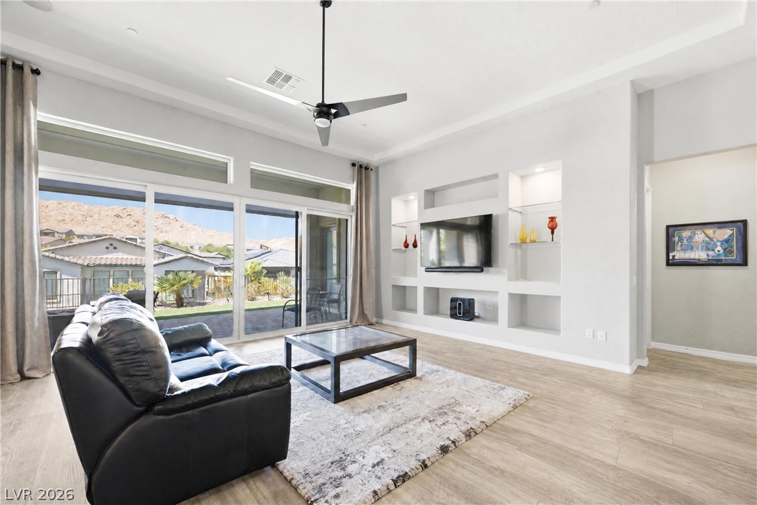 51 Thorn Creek Street Henderson NV 89011