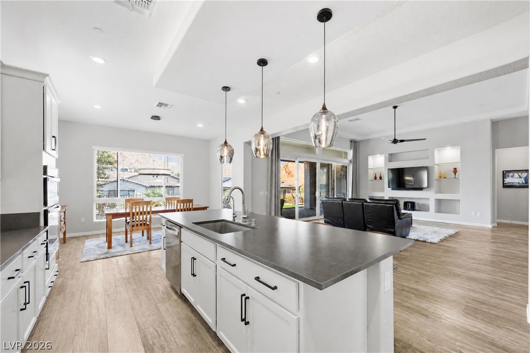 51 Thorn Creek Street Henderson NV 89011