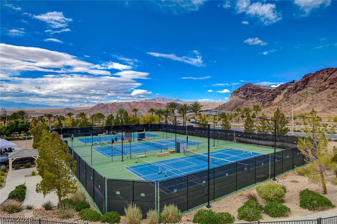 51 Thorn Creek Street Henderson NV 89011