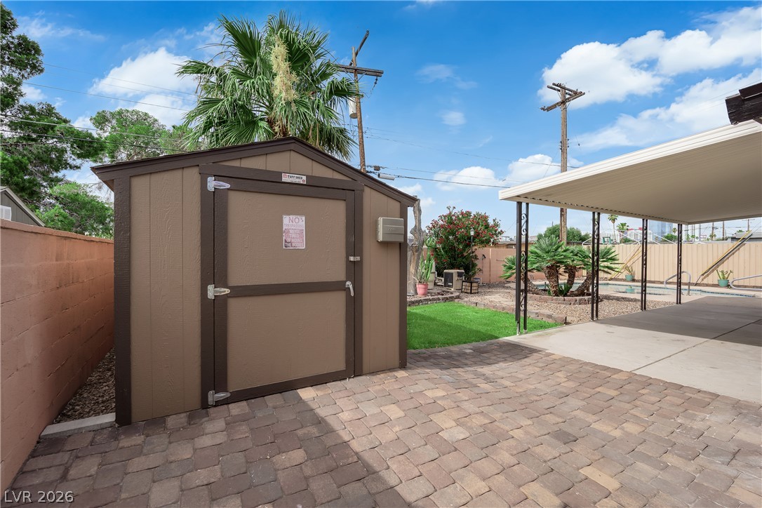 1522 Exley Avenue Las Vegas NV 89104