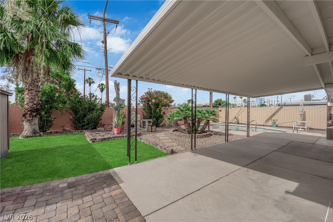 1522 Exley Avenue Las Vegas NV 89104