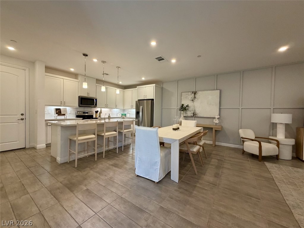 802 Royal Beekman Street Henderson NV 89011