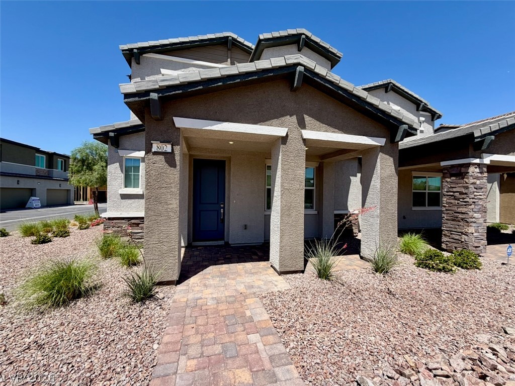 802 Royal Beekman Street Henderson NV 89011