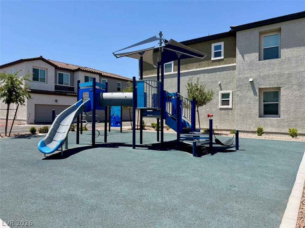 802 Royal Beekman Street Henderson NV 89011