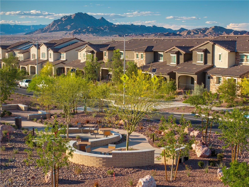 802 Royal Beekman Street Henderson NV 89011