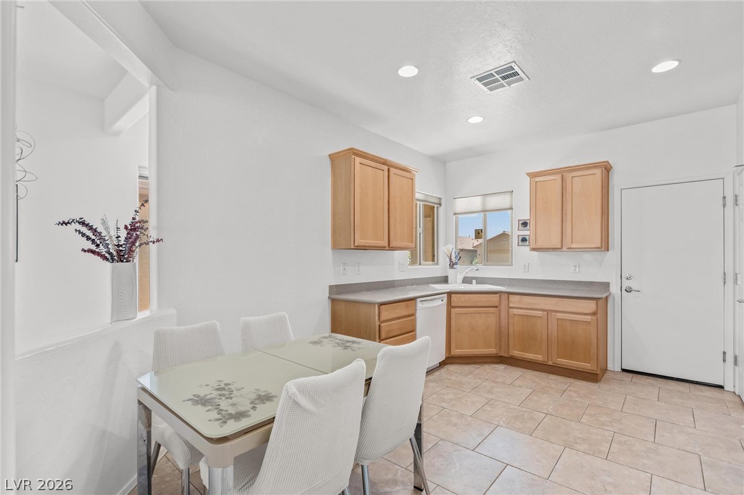 6160 Isola Peak Avenue Las Vegas NV 89122