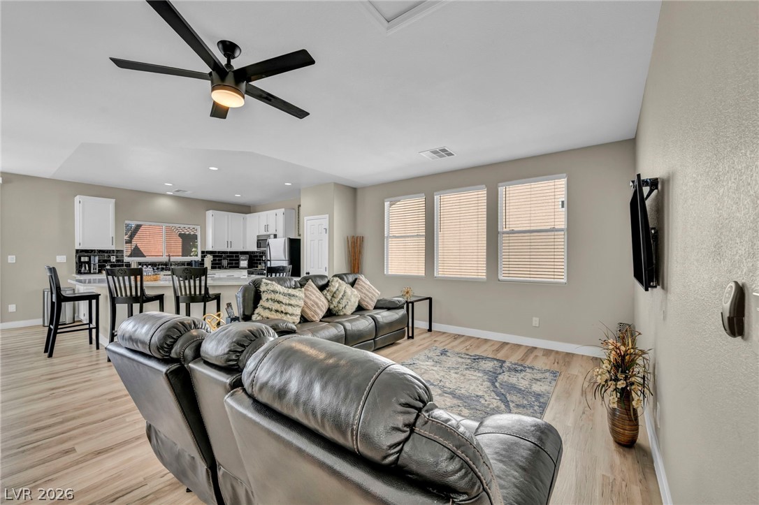 4829 Canary Diamond Avenue Las Vegas NV 89139