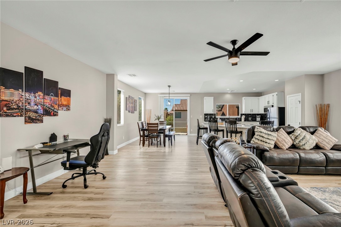 4829 Canary Diamond Avenue Las Vegas NV 89139