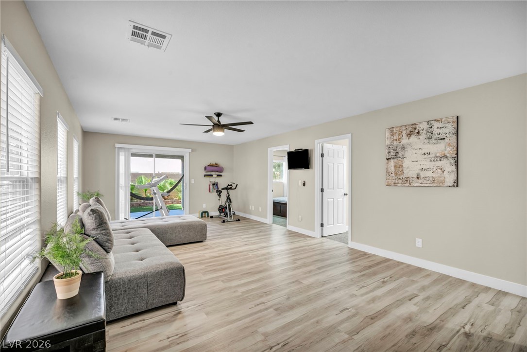 4829 Canary Diamond Avenue Las Vegas NV 89139