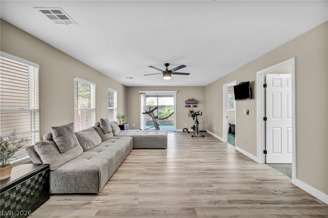 4829 Canary Diamond Avenue Las Vegas NV 89139