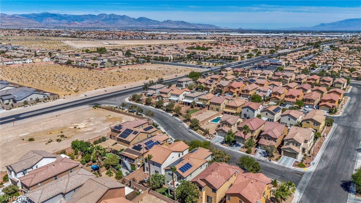 4829 Canary Diamond Avenue Las Vegas NV 89139
