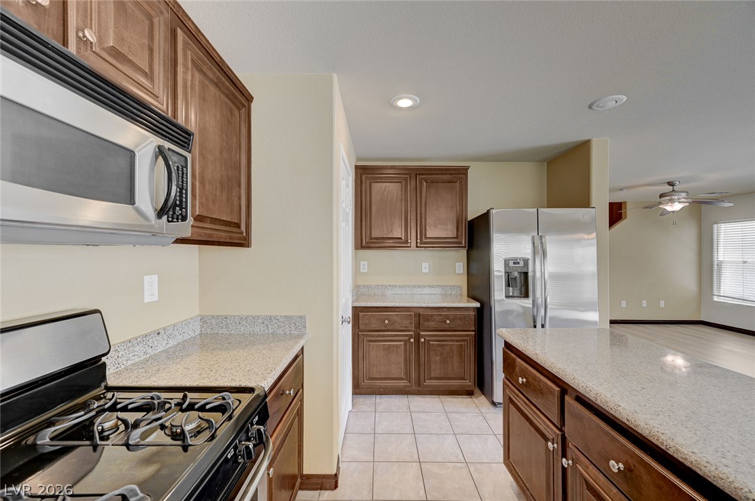 7333 Camden Pine Avenue Las Vegas NV 89129