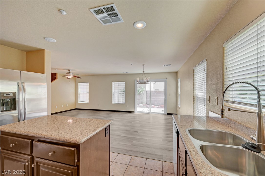 7333 Camden Pine Avenue Las Vegas NV 89129