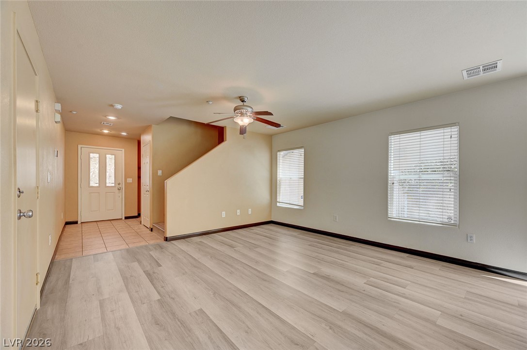 7333 Camden Pine Avenue Las Vegas NV 89129