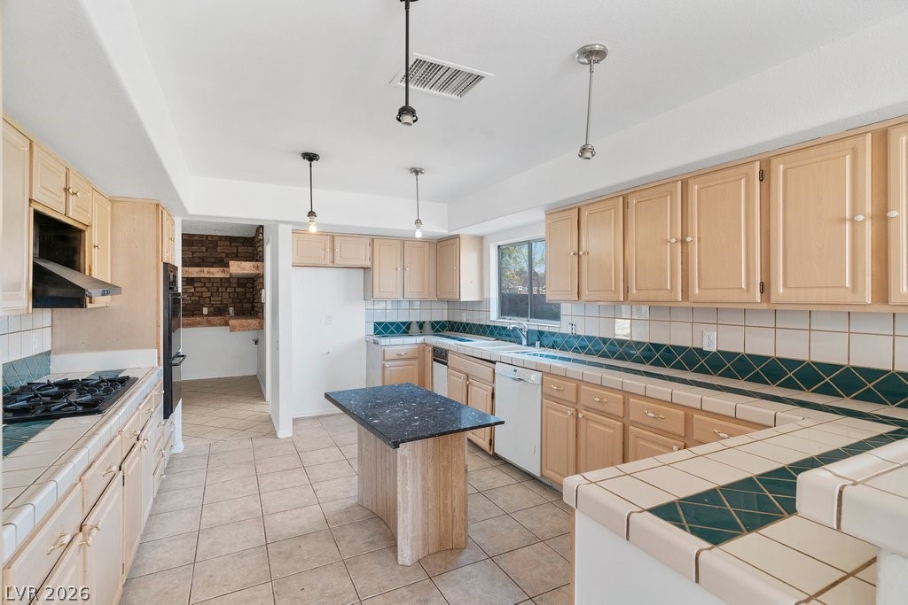 4311 Seville Street Las Vegas NV 89121