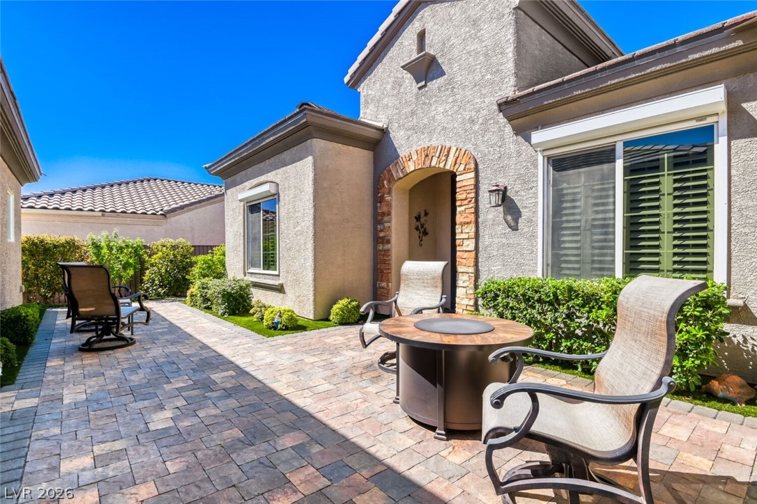 2744 Olivia Heights Avenue Henderson NV 89052