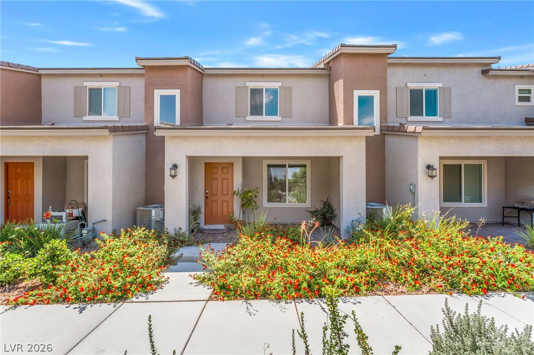 6252 Foxes Dale Street Las Vegas NV 89166