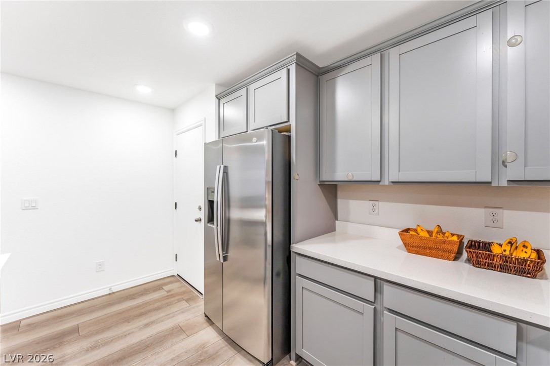 6252 Foxes Dale Street Las Vegas NV 89166