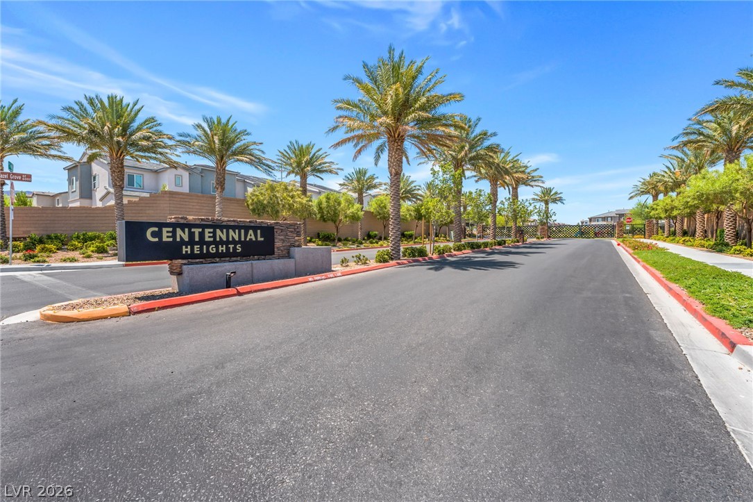 6252 Foxes Dale Street Las Vegas NV 89166