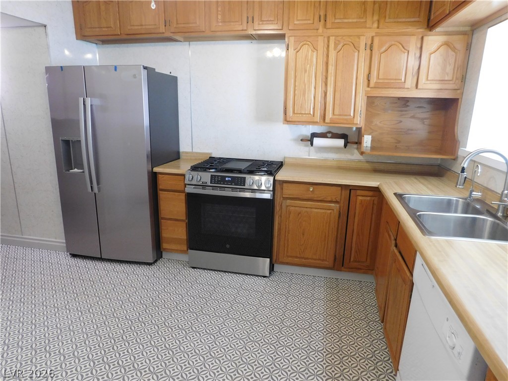 2737 East Taylor Avenue North Las Vegas NV 89030