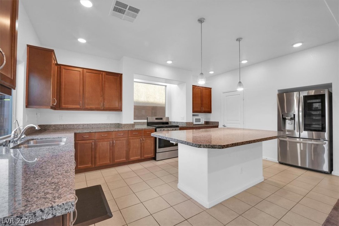8046 Noble Ridge Street Las Vegas NV 89139