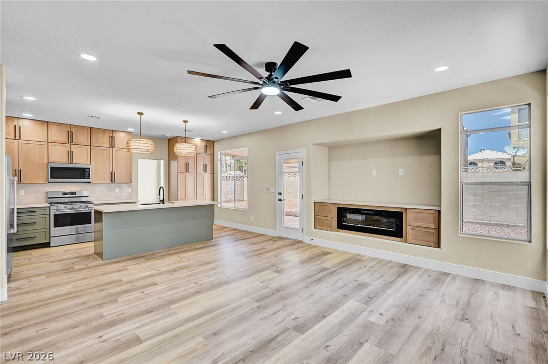 8104 Rio De Janeiro Drive Las Vegas NV 89128