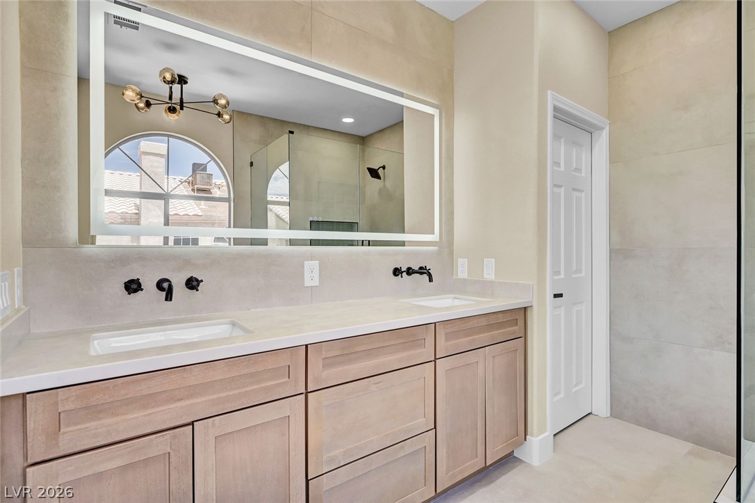 8104 Rio De Janeiro Drive Las Vegas NV 89128