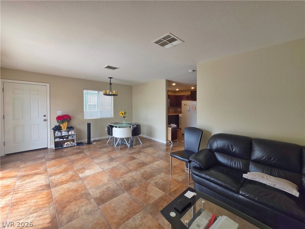 5218 Pat Place Las Vegas NV 89118