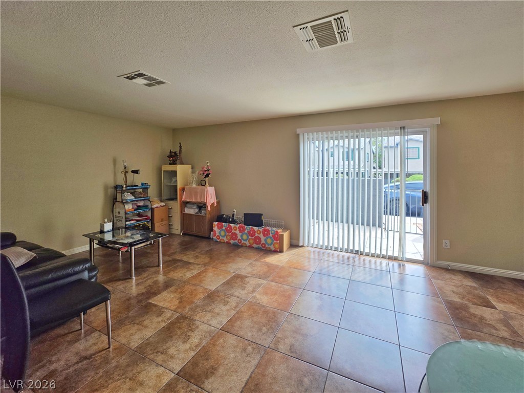 5218 Pat Place Las Vegas NV 89118