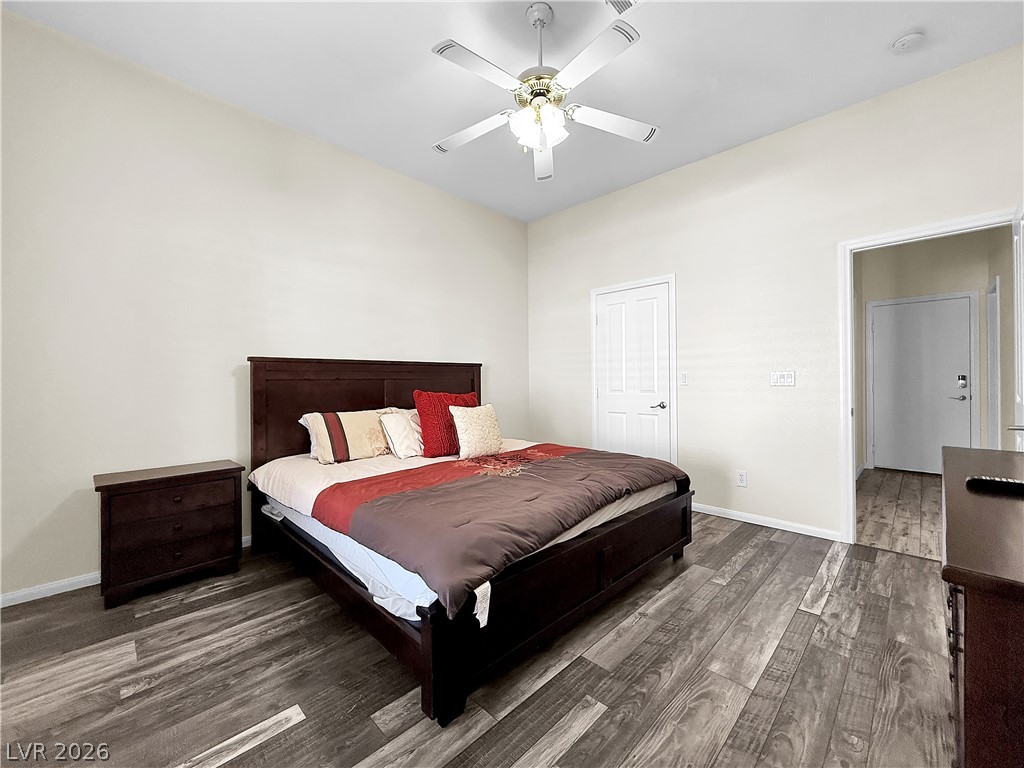 6830 Stone Meadows Avenue Las Vegas NV 89142