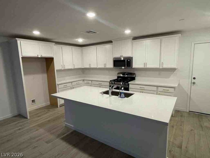 9652 Axel Falls Avenue Las Vegas NV 89143