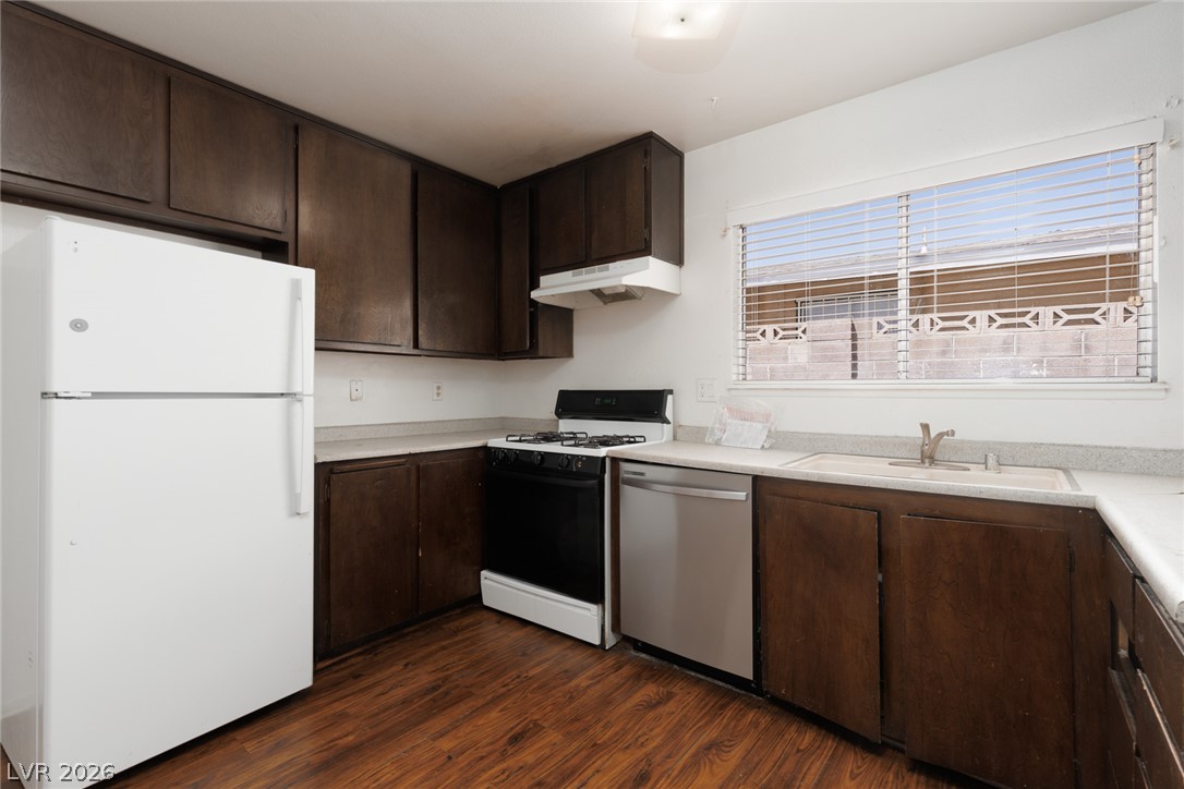 3958 Oakhill Avenue Las Vegas NV 89121